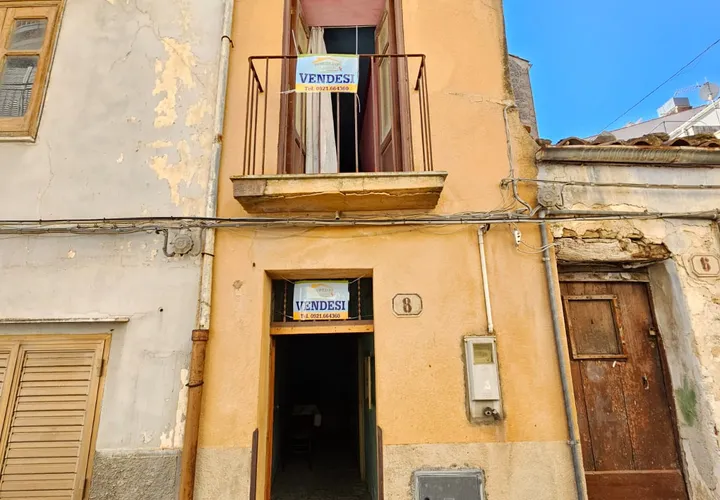 Landsbyhus i Isnello, Palermo, Isnello - € 12.500 | Ref: 10639 - foto 1
